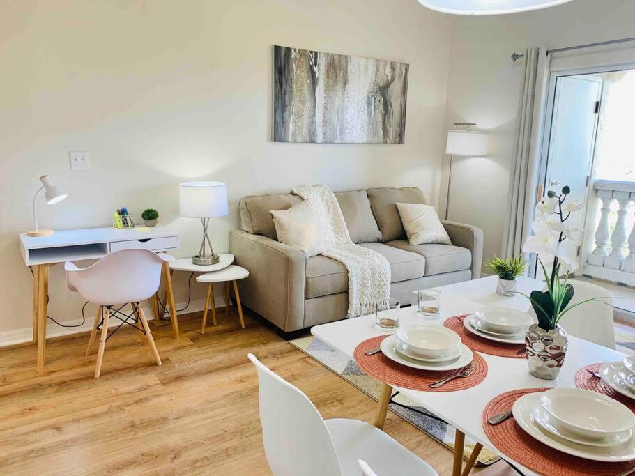 Walking Distance From Universal One Bedroom Resort 奥兰多 外观 照片