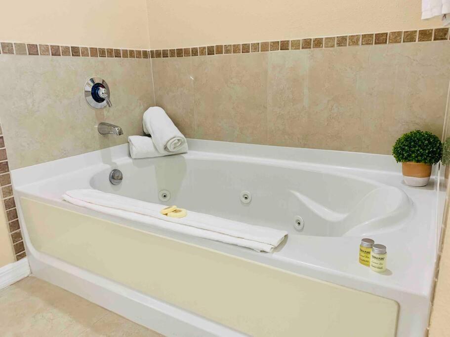 Walking Distance From Universal One Bedroom Resort 奥兰多 外观 照片